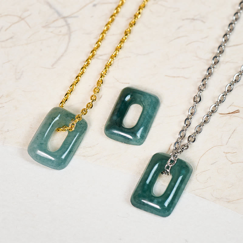 Buddha Stones Collana con ciondolo a forma di mini quadrato in giada verde, simbolo di abbondanza. - image 0