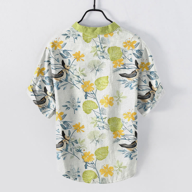 Buddha Stones Camicia da uomo a maniche corte con mezza abbottonatura, in cotone, con motivo floreale tropicale e uccelli. - image 4