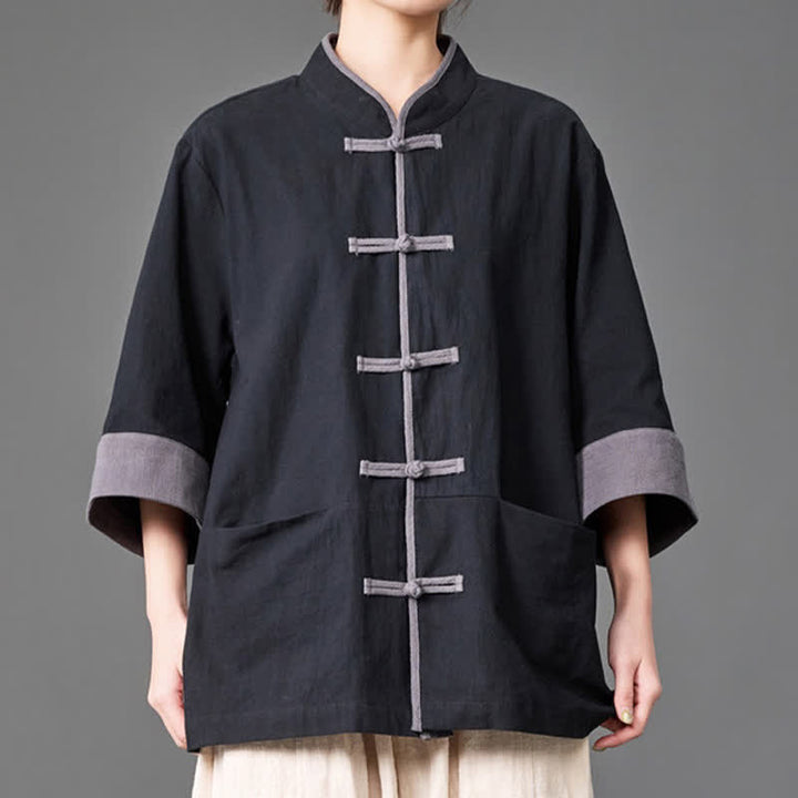 Buddha Stones Camicia da uomo a maniche a tre quarti, tinta unita, con colletto alla coreana, bottoni a rana, stile estivo Tang, con tasche. - image 9