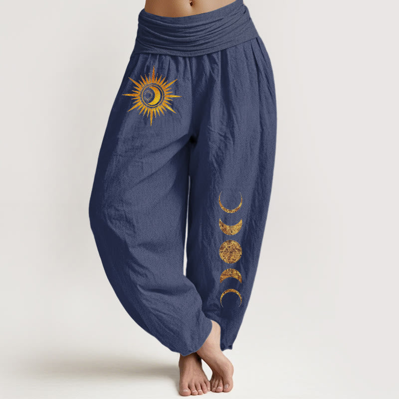 Buddha Stones Pantaloni harem da donna in puro cotone con elastico in vita e fantasia a fasi lunari e sole dorate. - Blu ardesia scuro - US16, UK/AU20, EU48 (3XL) - image 8