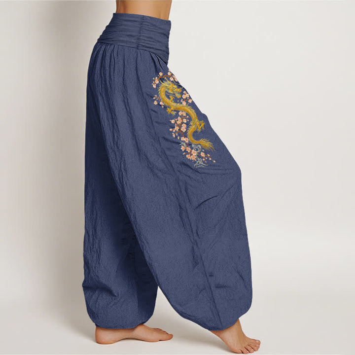 Buddha Stones Pantaloni harem da donna in puro cotone con motivo drago dorato e fiori rosa, vita elasticizzata. - image 9
