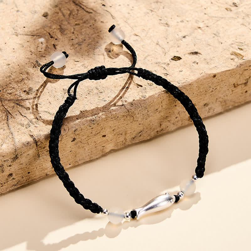 Buddha Stones Bracciale protettivo intrecciato in argento sterling 999 con carpe koi e agata bianca. - image 3