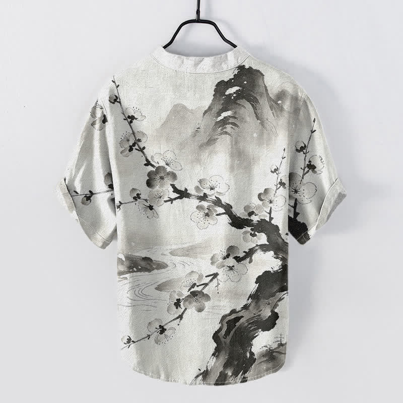 Buddha Stones Camicia da uomo a maniche corte con mezza abbottonatura, stampa a fiori di prugno, in cotone. - image 1