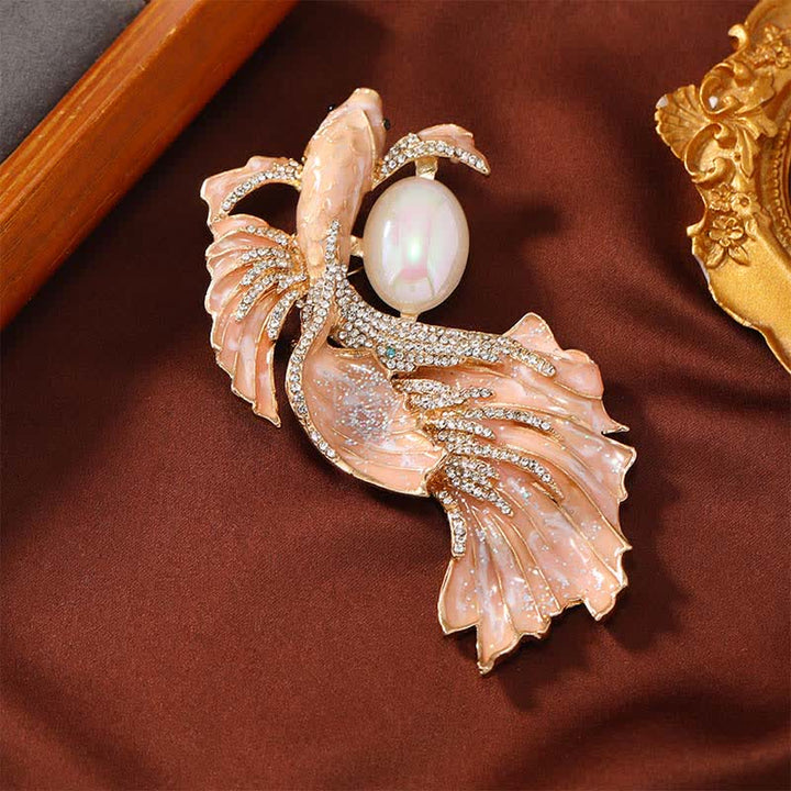 Buddha Stones Spilla a forma di pesce koi smaltato con perle - Pesce koi arancione 5,6*10,3 cm - image 0