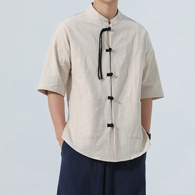 Buddha Stones Camicia da uomo estiva casual a maniche corte con colletto alla coreana, bottoni a rana e tasche. - image 3