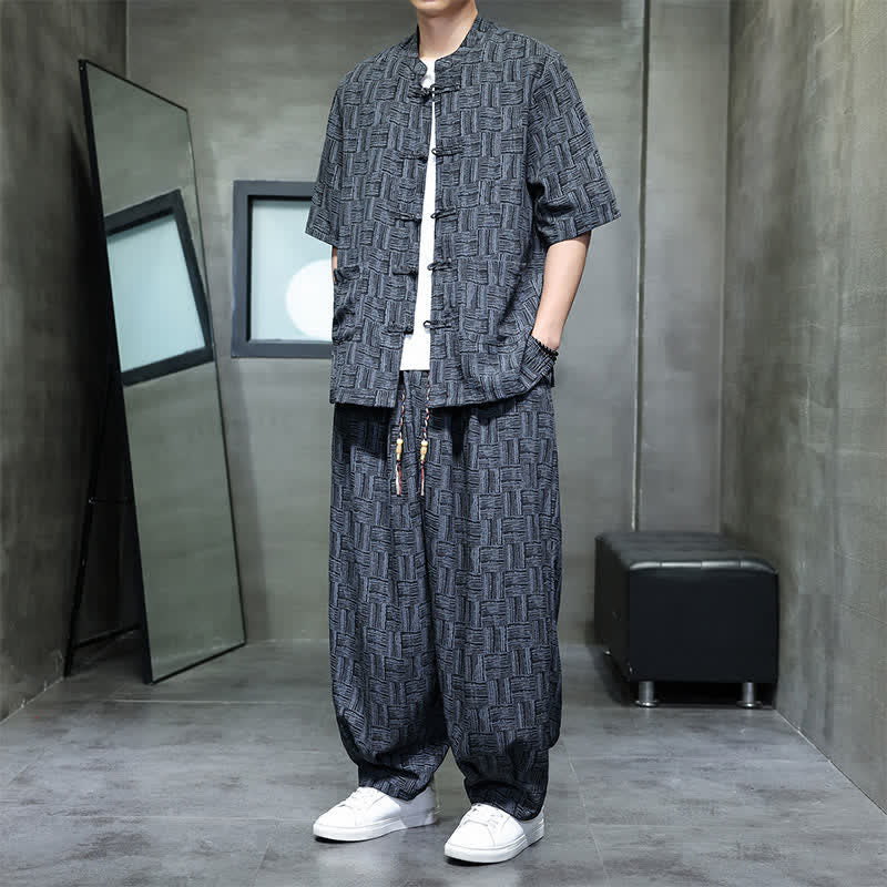 Buddha Stones Completo da uomo estivo composto da 2 pezzi: camicia a maniche corte con colletto alla coreana, bottoni a rana e motivo geometrico, pantaloni harem con tasche. - Grigio ardesia scuro - US/UK/AU48, EU58 (6XL) - image 0