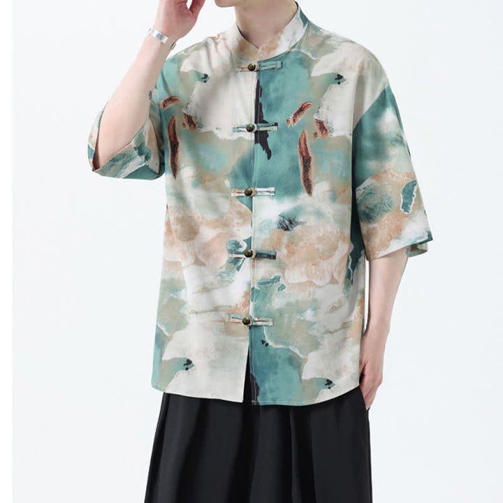 Buddha Stones Camicia da uomo a maniche corte con colletto alla coreana, bottoni a rana e stampa acquerello, stile Summer Tang. - image 3