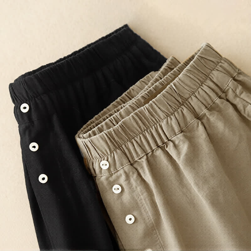 Buddha Stones Pantaloncini estivi minimalisti da donna con bottoni, elastico in vita e tasche. - image 17
