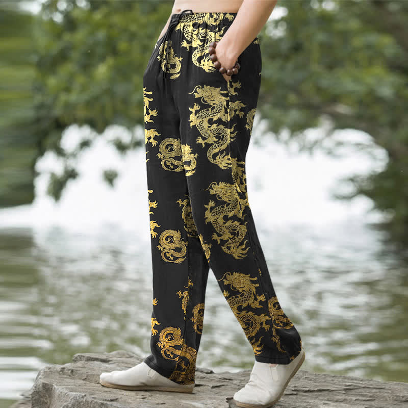 Buddha Stones Pantaloni da uomo affusolati in cotone con motivo drago dorato e tasche. - image 1