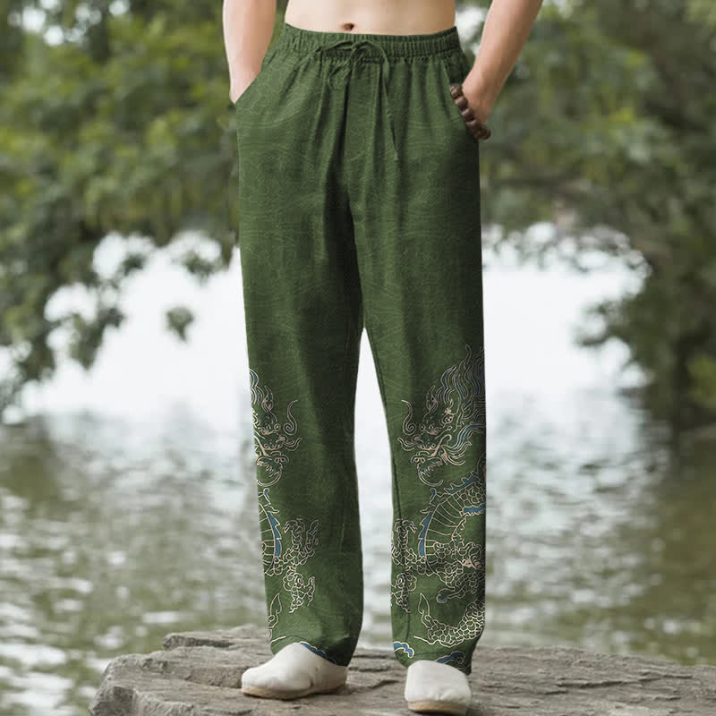 Buddha Stones Pantaloni da uomo affusolati in cotone con motivo drago dorato e nuvole, con tasche. - Verde oliva scuro - US/UK/AU50, EU60 (5XL) - image 4