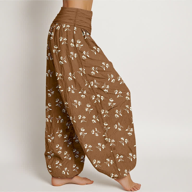 Buddha Stones Pantaloni harem da donna in cotone con stampa floreale bianca a piccoli motivi e vita elasticizzata. - image 1
