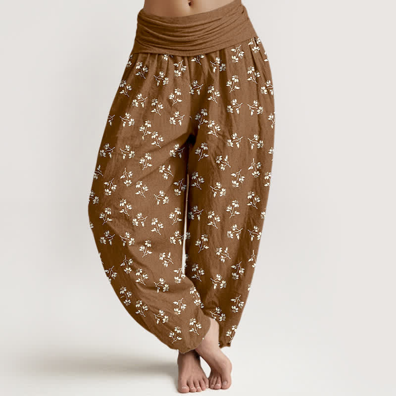 Buddha Stones Pantaloni harem da donna in cotone con stampa floreale bianca a piccoli motivi e vita elasticizzata. - Marrone sella - US16, UK/AU20, EU48 (3XL) - image 0
