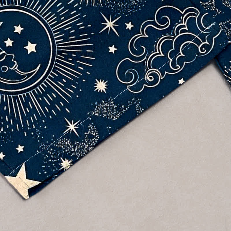 Buddha Stones Pantaloni da donna in puro cotone con elastico in vita e tasche, fantasia celeste sole, luna e stelle. - image 1