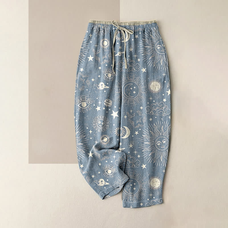 Buddha Stones Pantaloni da donna in puro cotone con elastico in vita e tasche, fantasia celeste sole, luna e stelle. - Blu acciaio chiaro - US16, UK/AU20, EU48 (3XL) - image 4