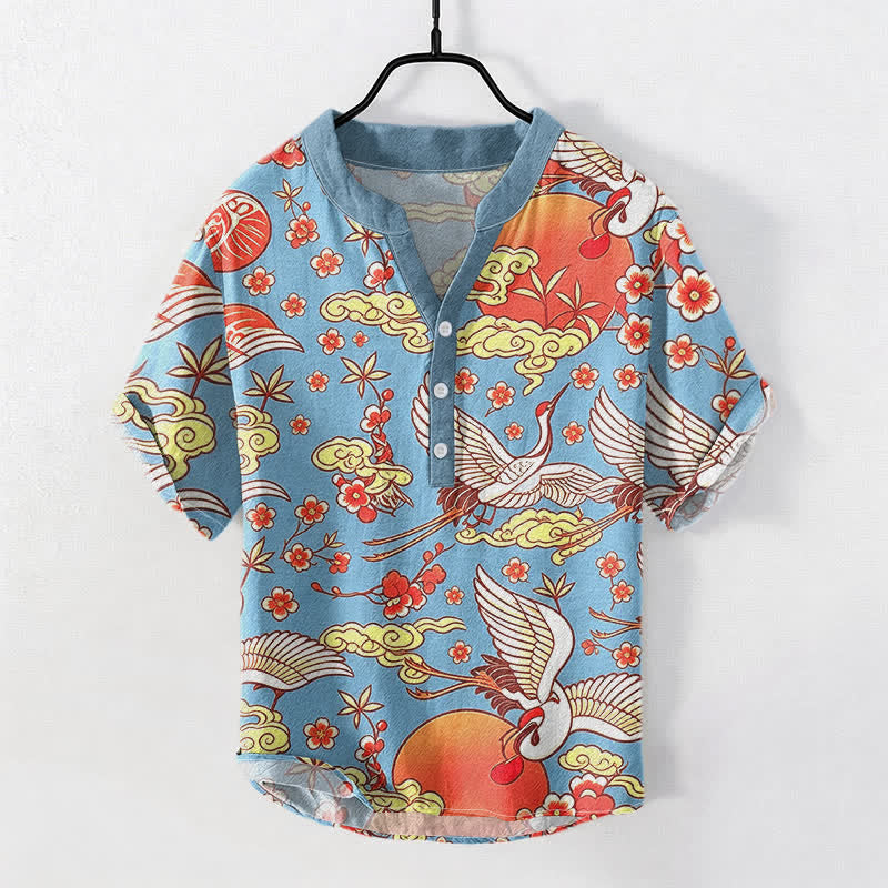 Buddha Stones Camicia da uomo a maniche corte con mezza abbottonatura, in puro cotone, con motivo floreale e gru, sole e nuvole. - Cielo Blu - US/UK/AU50, EU60 (5XL) - image 0