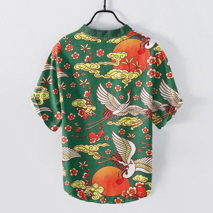 Buddha Stones Camicia da uomo a maniche corte con mezza abbottonatura, in puro cotone, con motivo floreale e gru, sole e nuvole. - image 6