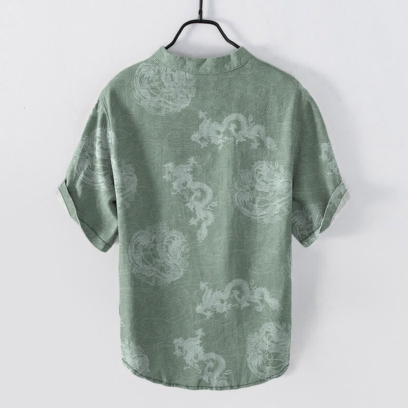 Buddha Stones Camicia da uomo a maniche corte con mezzo bottone, in cotone, con motivo drago indaco sbiadito. - image 8