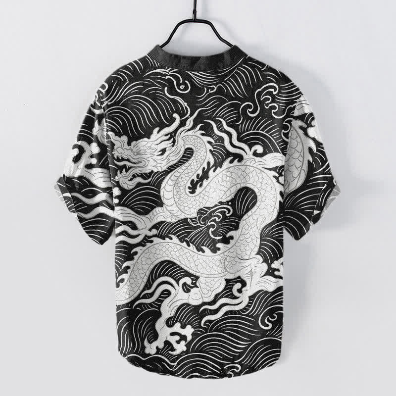Buddha Stones Camicia da uomo a maniche corte con mezza abbottonatura, in cotone bianco con motivo a onde di drago. - image 6