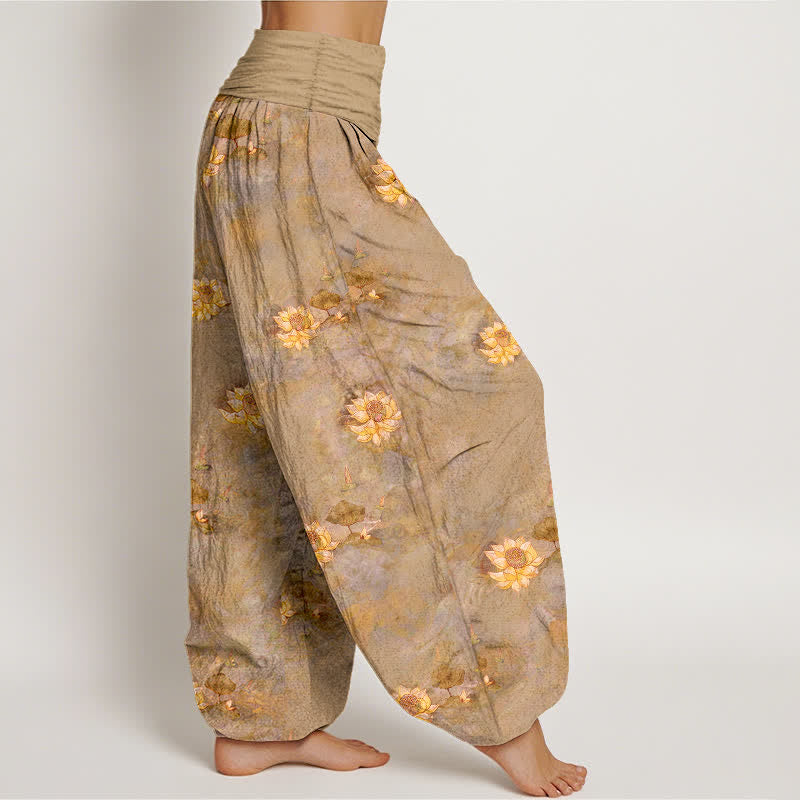 Buddha Stones Pantaloni harem da donna in cotone giallo con motivo a fiori di loto e elastico in vita. - image 10