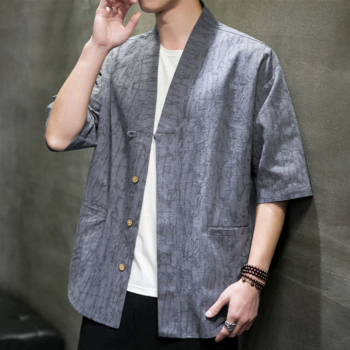 Buddha Stones Camicia da uomo estiva a maniche corte con scollo a V, bottoni e motivo a effetto frantumato, con tasche. - image 8