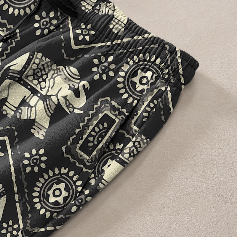 Buddha Stones Pantaloni da uomo affusolati in cotone avorio con motivo geometrico mandala a elefante e tasche. - image 2