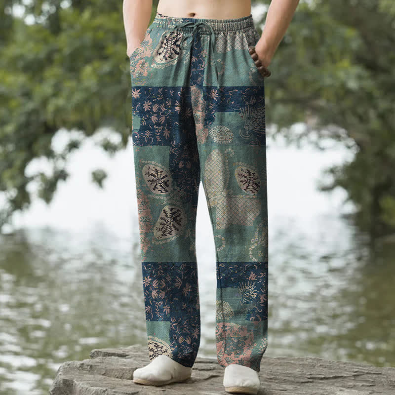 Buddha Stones Pantaloni da uomo affusolati in cotone con motivo floreale patchwork in stile boho e tasche. - Verde mare - US/UK/AU50, EU60 (5XL) - image 0