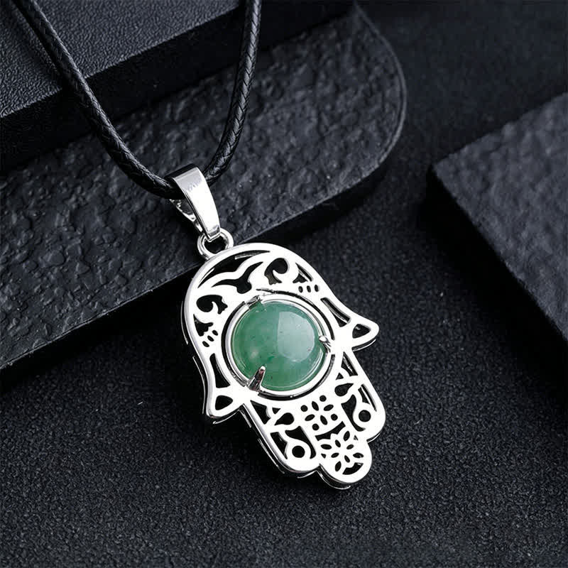 Buddha Stones Collana con intarsio in ossidiana nera naturale e palma Hamsa, simbolo di forza e resistenza. - Avventurina verde naturale (il colore può variare) - image 4