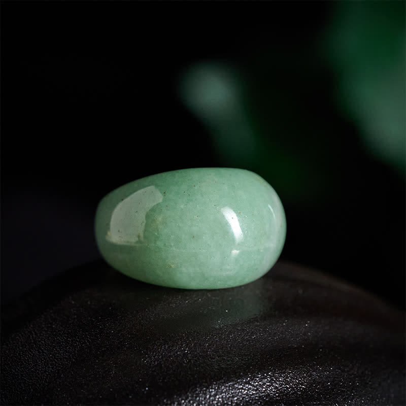 Buddha Stones Anello di bilanciamento largo in avventurina verde naturale - image 1