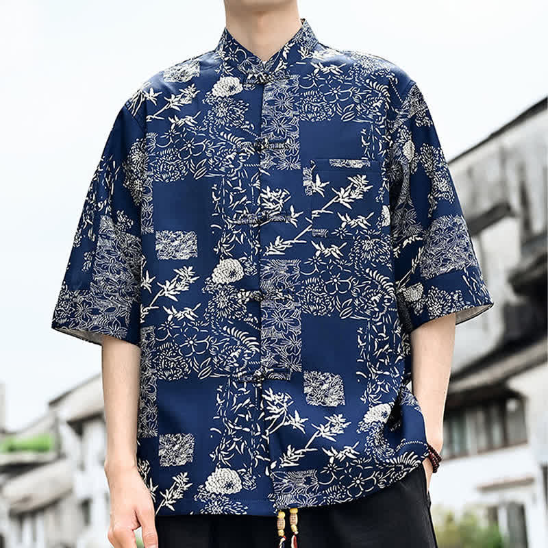 Buddha Stones Camicia da uomo a maniche a tre quarti con taschino sul petto, modello Summer Tang Style con bottoni a rana, stampa floreale, foglie e farfalle. - image 9