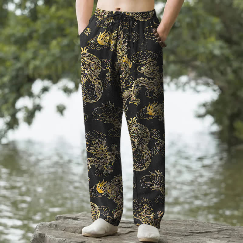 Buddha Stones Pantaloni da uomo affusolati in cotone con motivo drago dorato e nuvole, con tasche. - Nero - US/UK/AU50, EU60 (5XL) - image 0