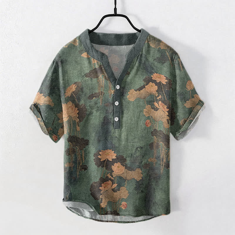 Buddha Stones Camicia da uomo a maniche corte con mezza abbottonatura e motivo floreale a loto in cotone. - Verde oliva scuro - US/UK/AU50, EU60 (5XL) - image 0