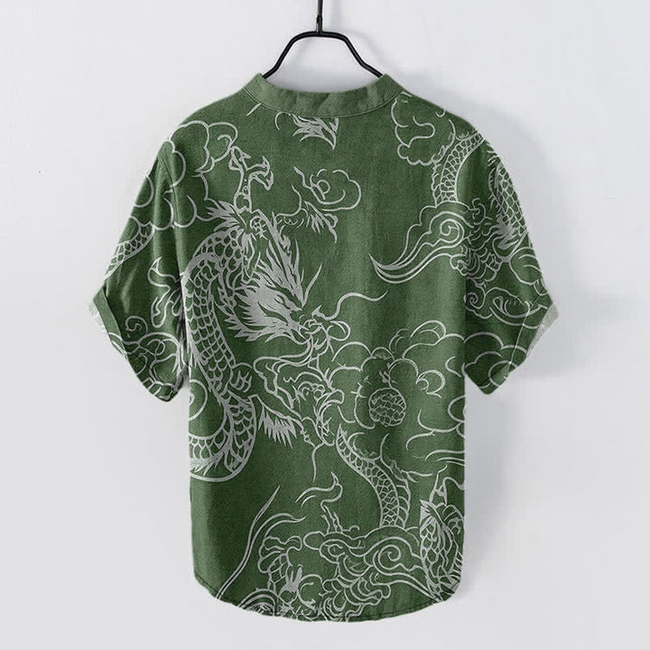 Buddha Stones Camicia da uomo a maniche corte con mezza abbottonatura, in cotone bianco con motivo drago e nuvole. - image 6