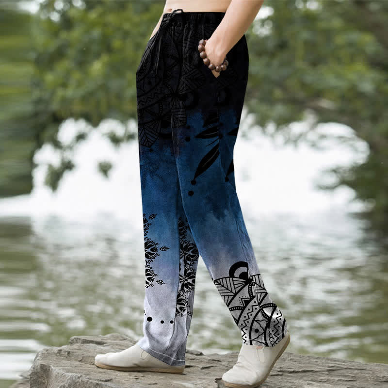 Buddha Stones Pantaloni da uomo affusolati in cotone con motivo mandala sfumato e tasche. - image 1