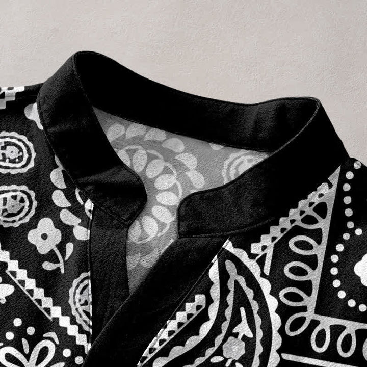 Buddha Stones Camicia da uomo classica in cotone bianco con motivo paisley, maniche corte e mezza bottoni. - image 2