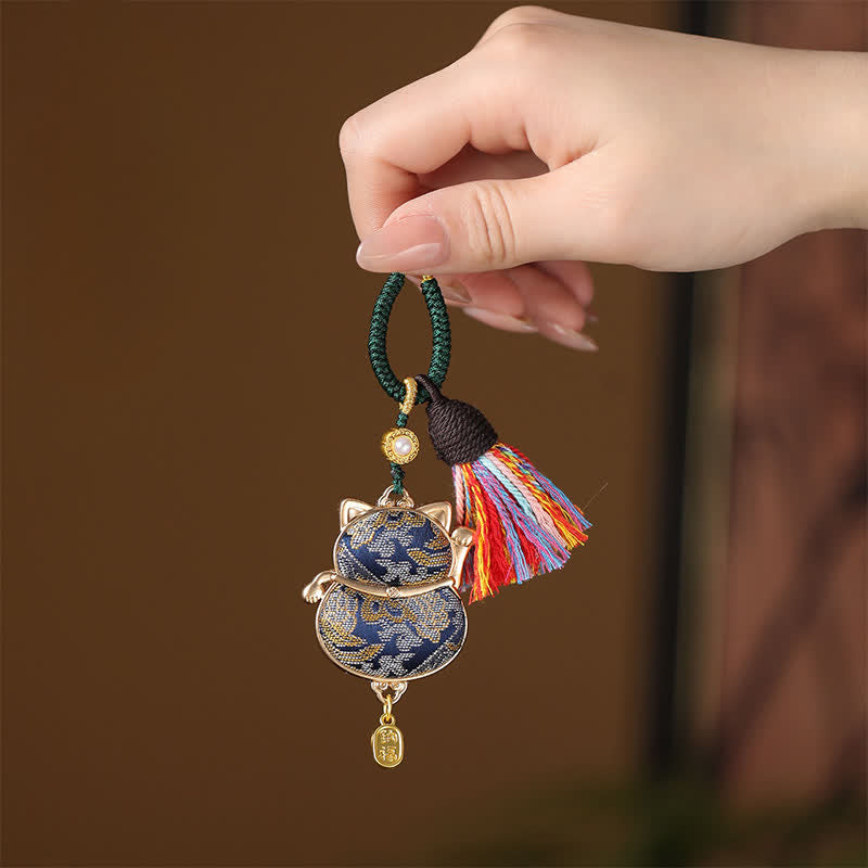 Buddha Stones Portachiavi con nappa e gatto portafortuna in broccato Song - Blu scuro - image 4