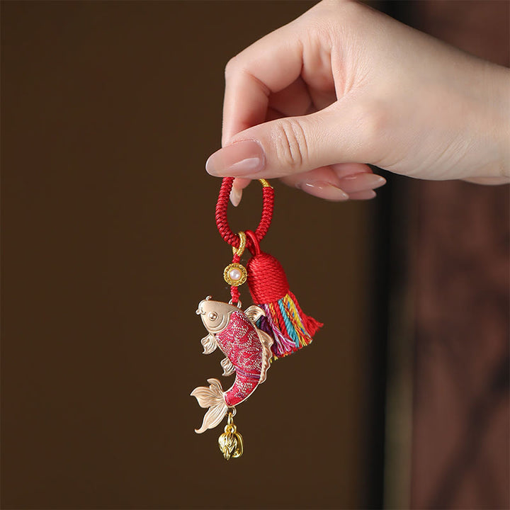 Buddha Stones Portachiavi portafortuna con pesci koi in broccato Song - Rosso - image 0