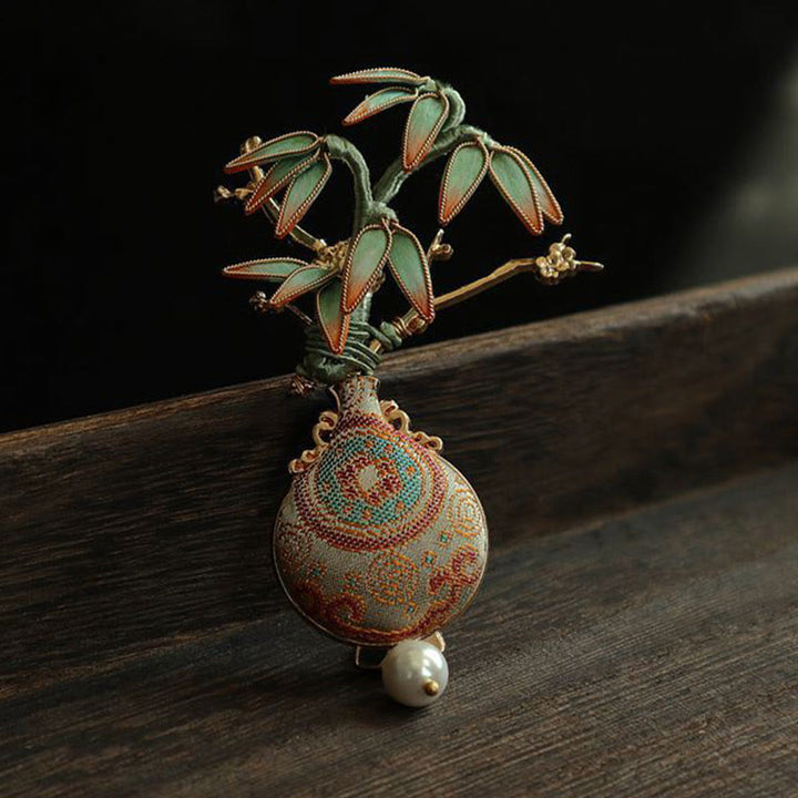Buddha Stones Spilla con design a foglie di bambù e broccato Song, vaso con motivo a broccato, equilibrio - image 3