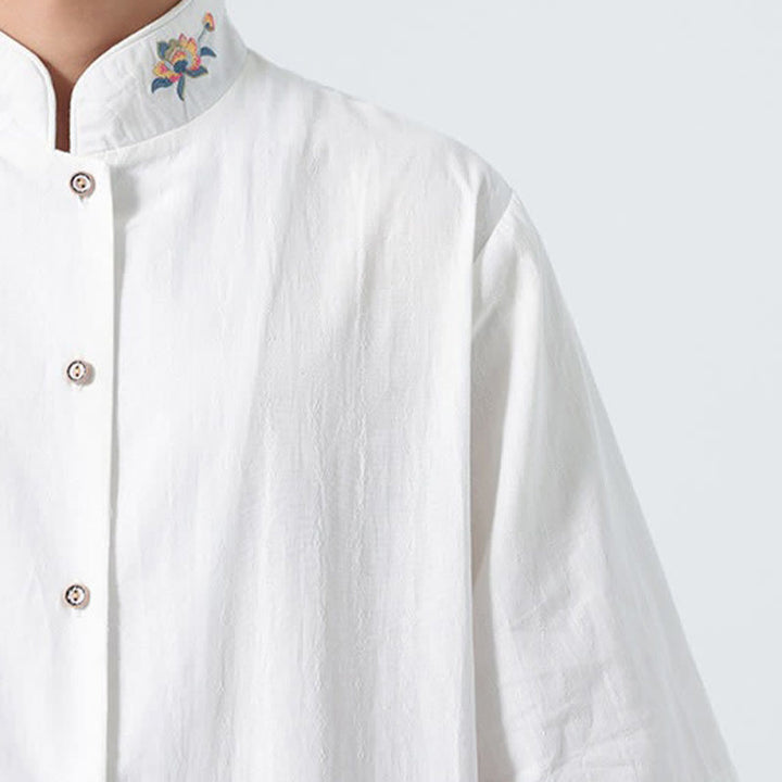 Buddha Stones Camicia da uomo tinta unita stile Tang estiva con colletto alla coreana e ricamo a loto. - image 25