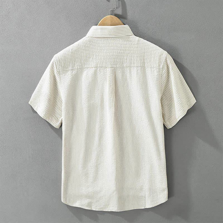 Buddha Stones Camicia da uomo estiva casual a maniche corte in cotone a righe con bottoni e taschino decorativo. - image 2