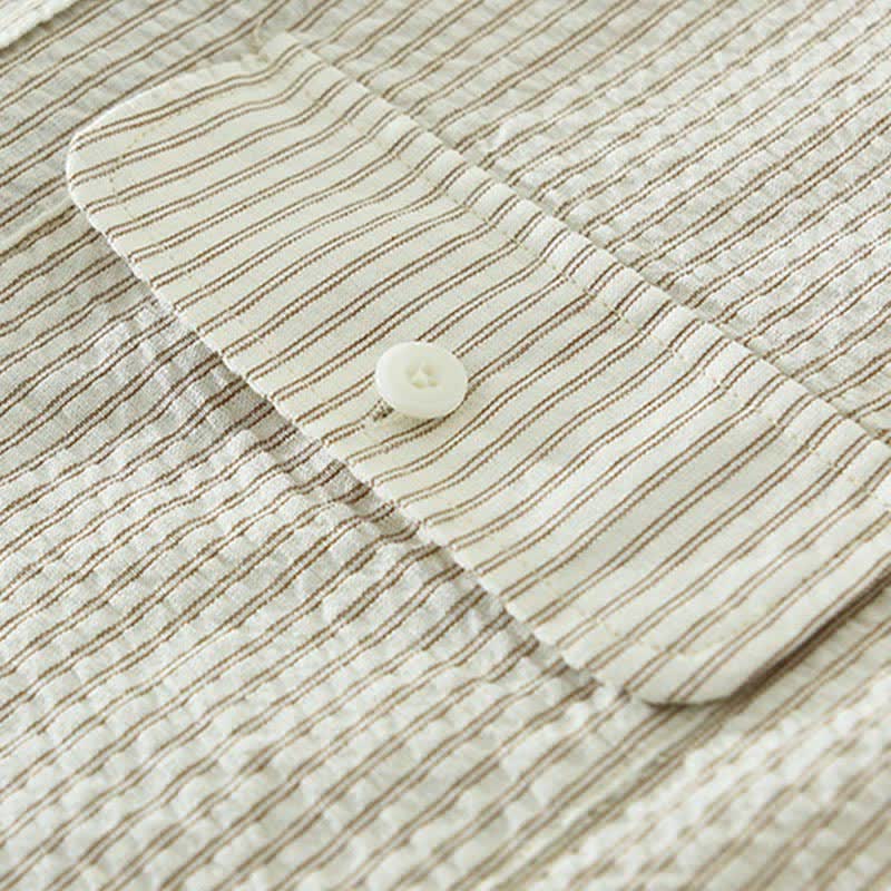 Buddha Stones Camicia da uomo estiva casual a maniche corte in cotone a righe con bottoni e taschino decorativo. - image 8