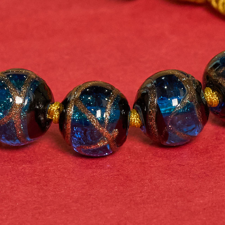 Buddha Stones Braccialetto con perline di vetro Liuli tibetano, cinque direzioni, divinità della ricchezza e occhio di Buddha, simbolo di benedizione. - image 5