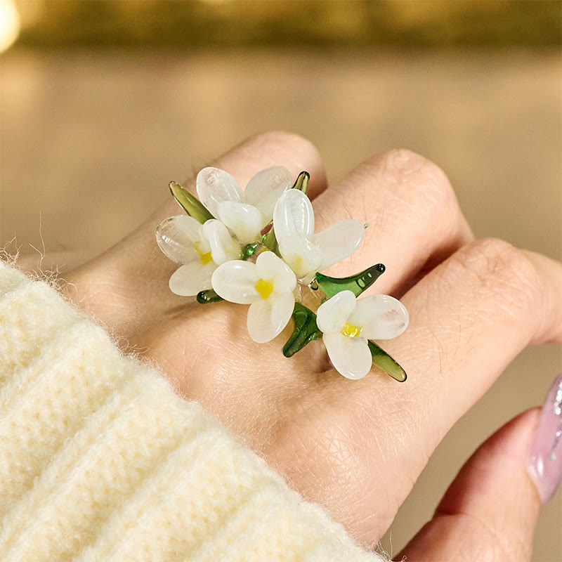 Buddha Stones Anello della saggezza con fiore di pero Liuli - Fiore di pero bianco (colore, forma e dimensioni possono variare) - image 0