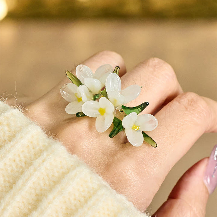 Buddha Stones Anello della saggezza con fiore di pero Liuli - Fiore di pero bianco (colore, forma e dimensioni possono variare) - image 0
