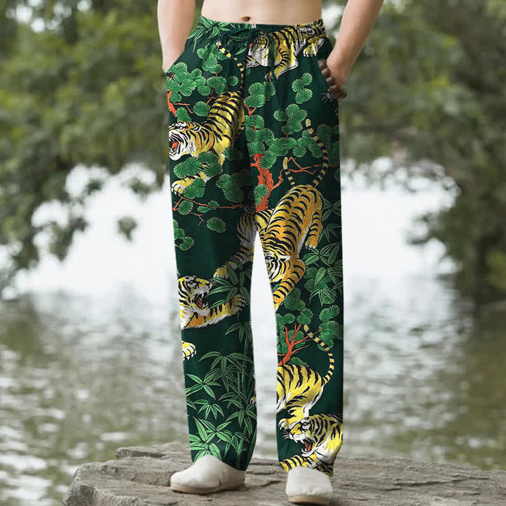 Buddha Stones Pantaloni da uomo affusolati con tasche, in cotone con stampa tigre nella giungla. - Verde scuro - US/UK/AU50, EU60 (5XL) - image 8