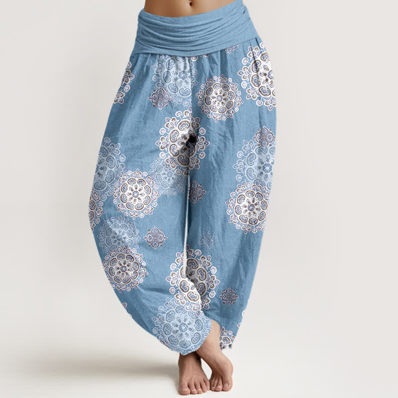 Buddha Stones Pantaloni harem da donna in puro cotone con elastico in vita e fantasia floreale mandala. - Azzurro cielo chiaro - US16, UK/AU20, EU48 (3XL) - image 0