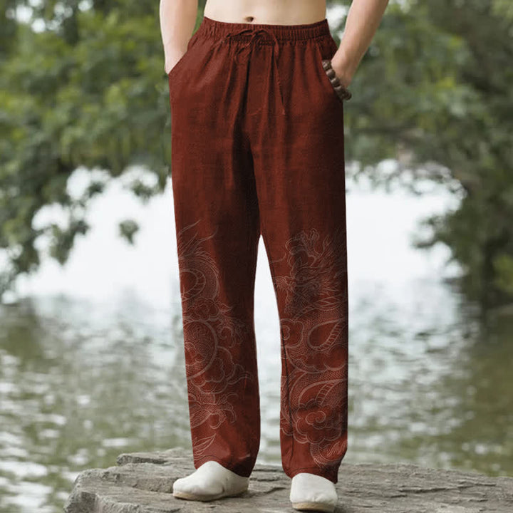 Buddha Stones Pantaloni da uomo affusolati in cotone con una delicata fantasia a drago e tasche. - Marrone - US/UK/AU50, EU60 (5XL) - image 6