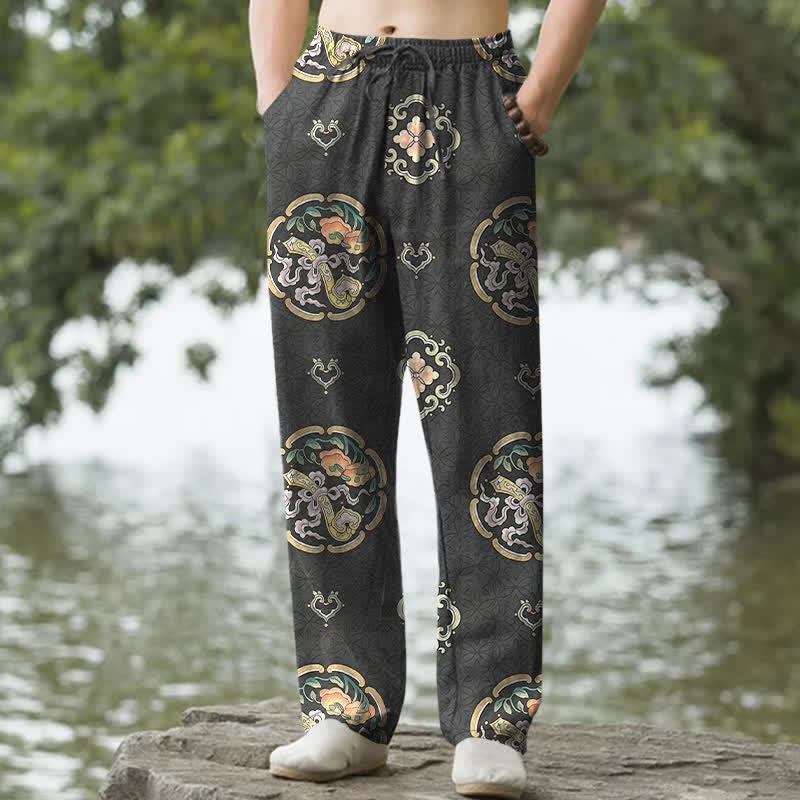 Buddha Stones Pantaloni da uomo affusolati in cotone con motivo floreale vintage a medaglione e tasche. - Grigio tenue - US/UK/AU50, EU60 (5XL) - image 0