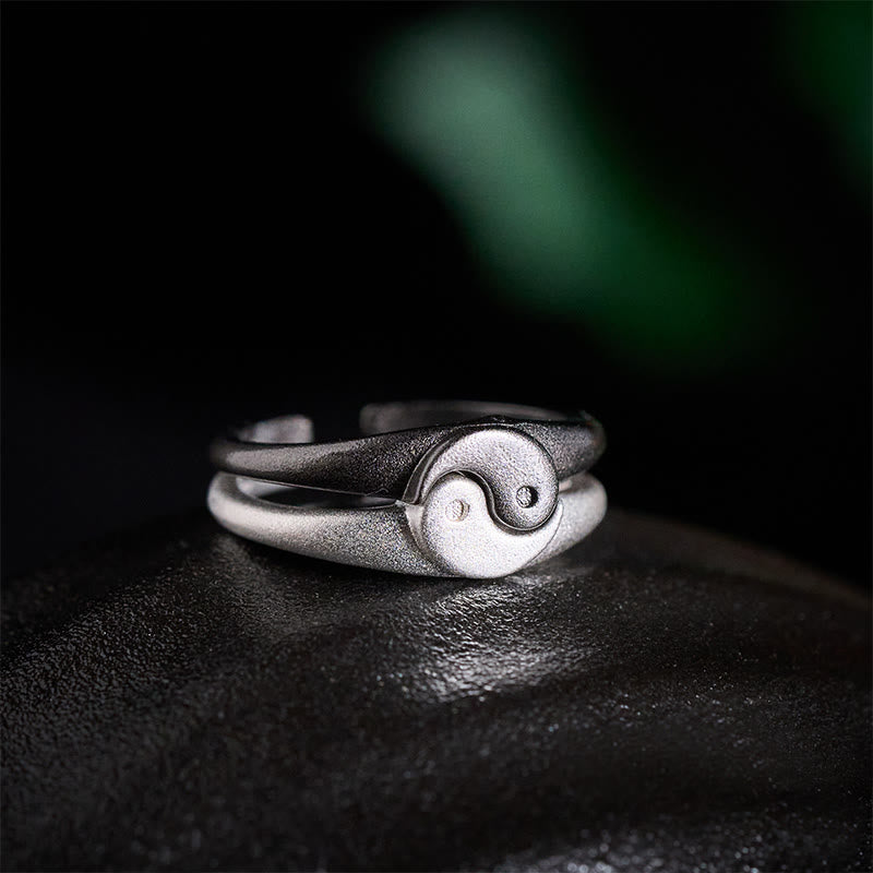 Buddha Stones Anello regolabile in rame testurizzato con motivo Yin Yang retrò. - image 1