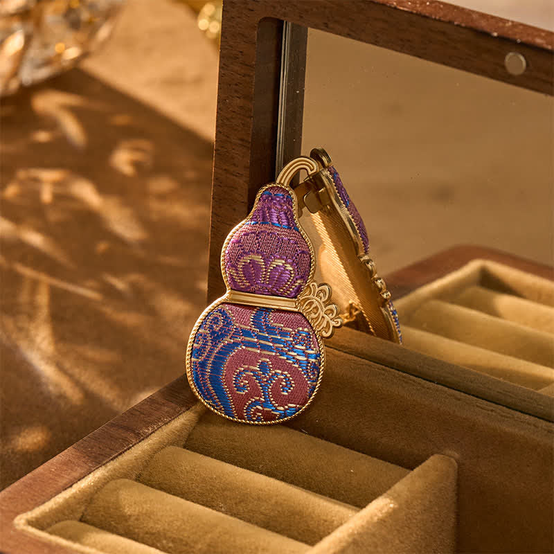 Buddha Stones Spilla cinese Song Brocade a forma di zucca, realizzata a mano, con motivi floreali e armonia floreale. - image 2