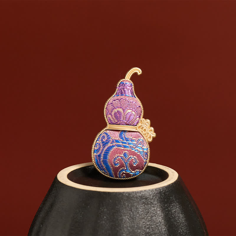 Buddha Stones Spilla cinese Song Brocade a forma di zucca, realizzata a mano, con motivi floreali e armonia floreale. - image 4